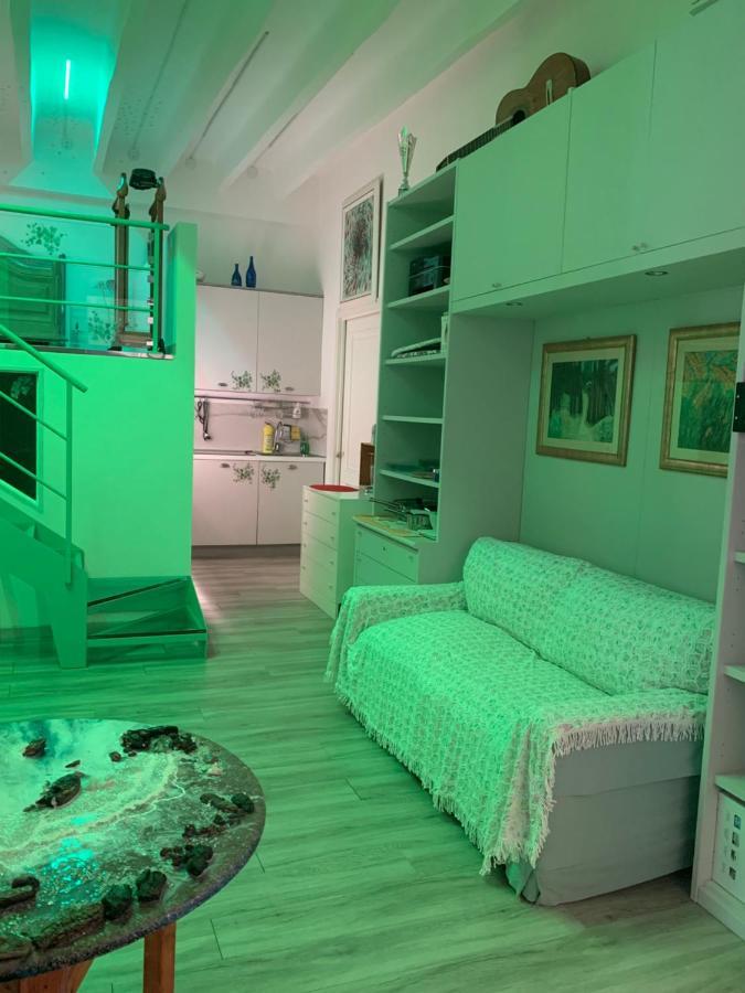 דירות מנטון Joli Studio Au Soleil מראה חיצוני תמונה